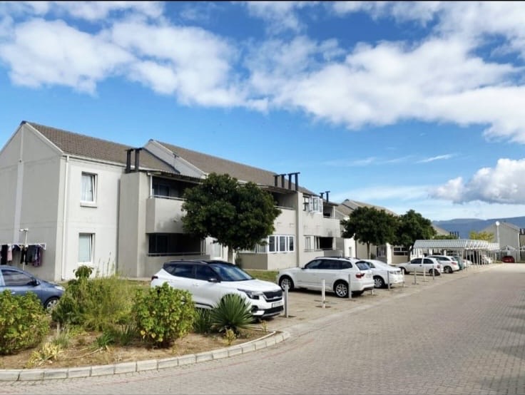 To Let 2 Bedroom Property for Rent in Klein Drakenstein Western Cape